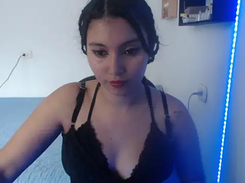 HannaKlein online show from 03-14-25, 05:24