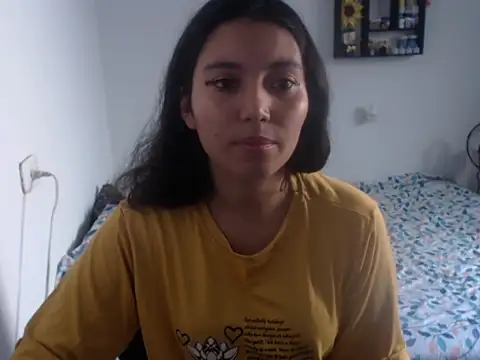 HannaKlein online show from 12-11-24, 01:39