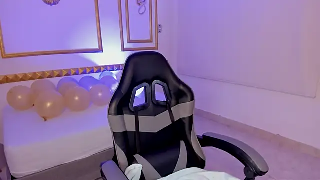 caro03x online show from 11-05-25, 02:14