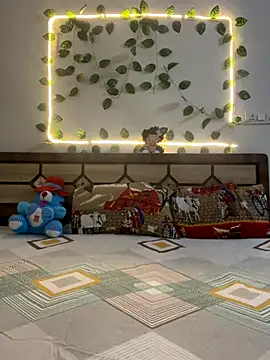 Ms stella online show from 11-27-25, 02:23