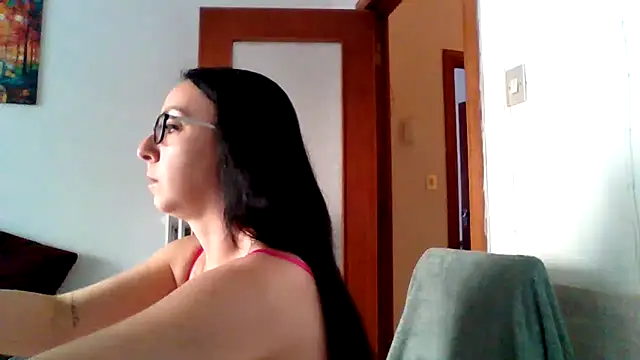 Stella 84 online show from 10-11-25, 12:39