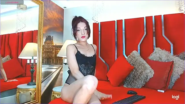 Snapshot of Annabelle-Queen chatting on 12-14-24, 07:46 Annabelle-Queen online show from 12-14-24, 07:46