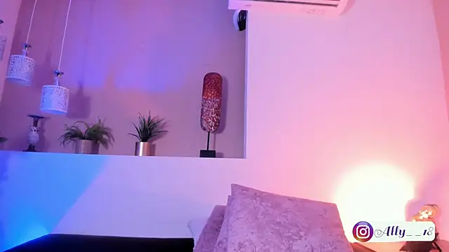 Ally addams online show from 11-08-25, 03:43