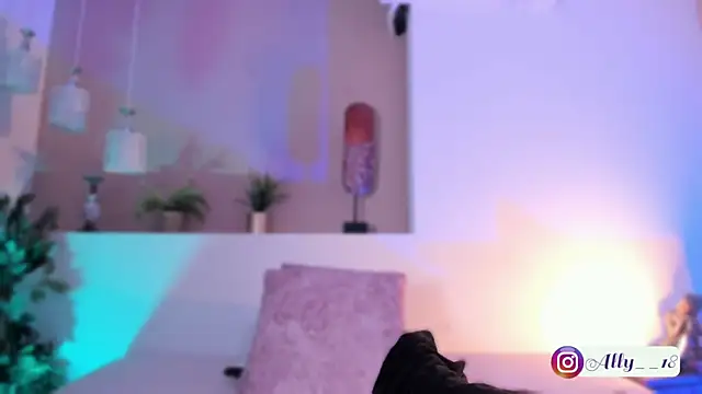 Ally addams online show from 11-13-25, 03:43