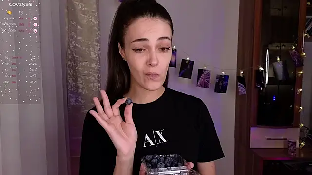 art phoenix online show from 11-18-25, 09:29