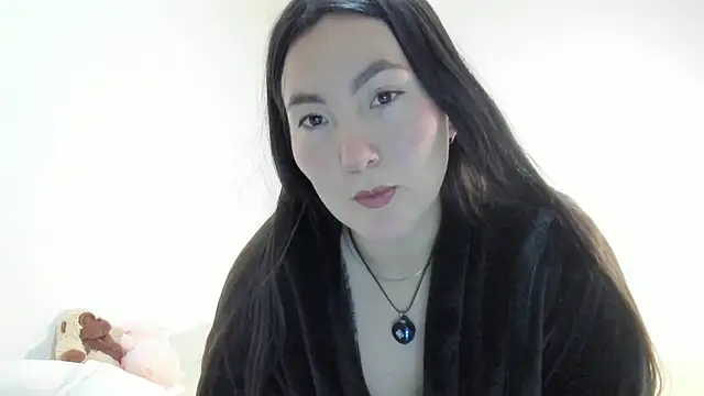 Elle Lee  online show from 09-25-25, 12:16