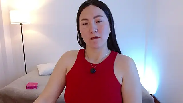 Elle Lee  online show from 07-21-26, 02:29