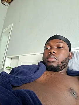 LaughRiotX online show from 10-31-25, 06:32