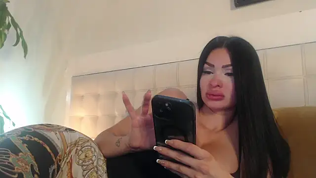  Pamela doll online show from 05-12-26, 11:55