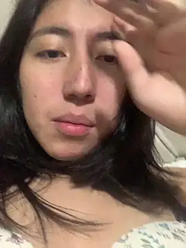 sarah12333 online show from 05-26-26, 11:47