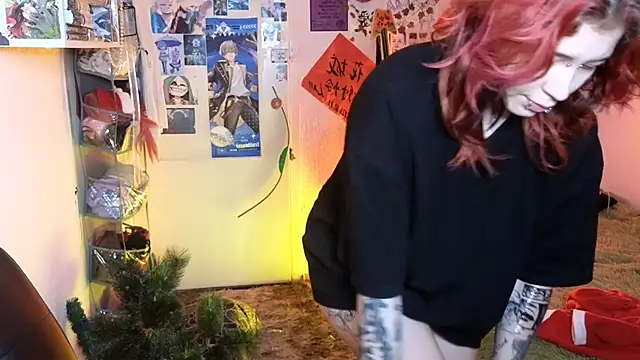 Alex Howell online show from 12-18-25, 09:07