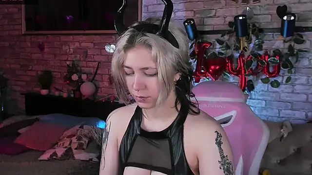 Alex Howell online show from 02-26-25, 08:47