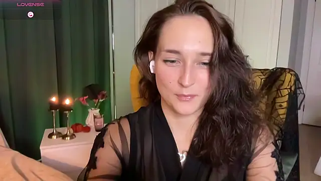 Pavlyna online show from 10-23-25, 05:11