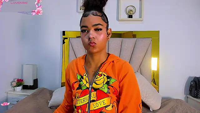 vahiolet fuentes online show from 10-24-25, 02:54