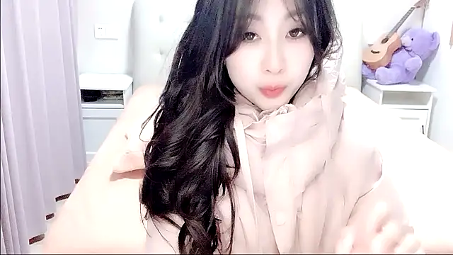 aisha123123 online show from 01-07-26, 02:00