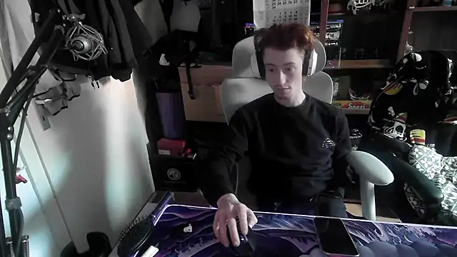 leon29leo online show from 10-01-25, 12:42