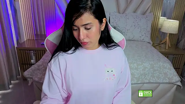 Miia harper  online show from 11-27-25, 12:27