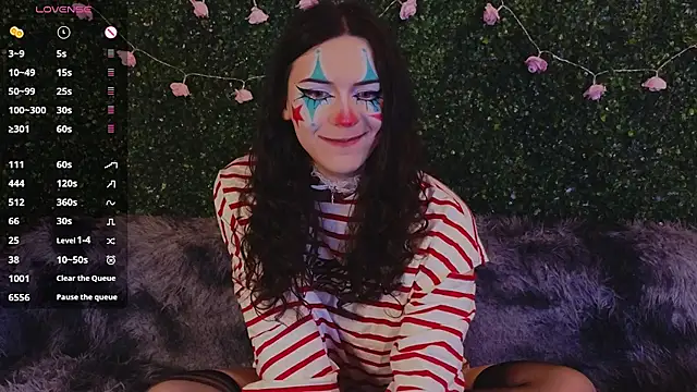 EkaterinaUpple online show from 04-26-26, 07:33