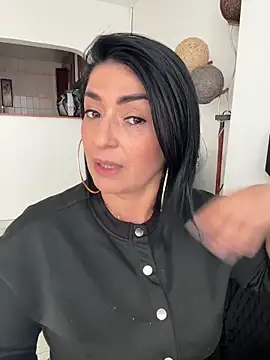 karenlennox1 online show from 03-27-26, 10:11