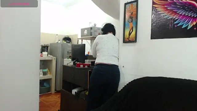 karenlennox1 online show from 11-15-25, 12:58