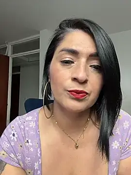 karenlennox1 online show from 02-19-26, 12:40