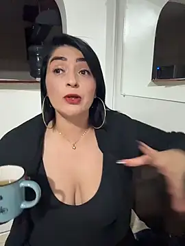 karenlennox1 online show from 04-11-26, 11:52