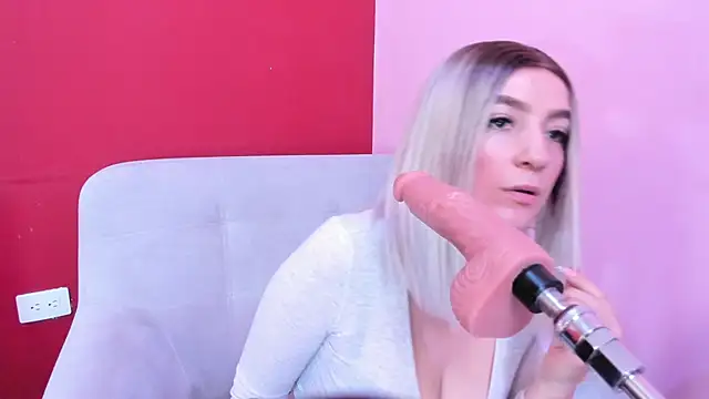 Kate bunny  online show from 10-08-25, 12:50