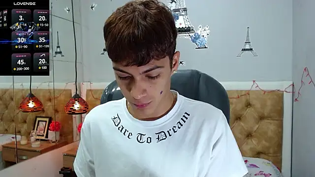 SkinnyBoy  online show from 02-25-25, 12:27
