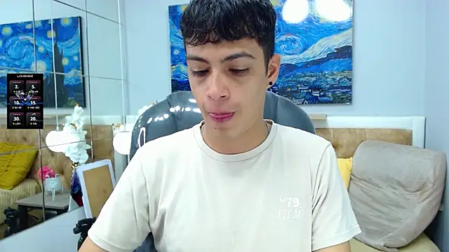 SkinnyBoy  online show from 09-22-25, 12:33