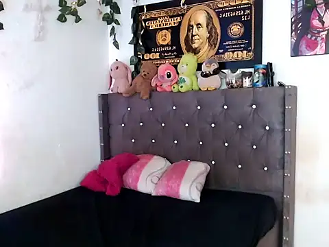 stefanny hot03 online show from 11-16-25, 04:23