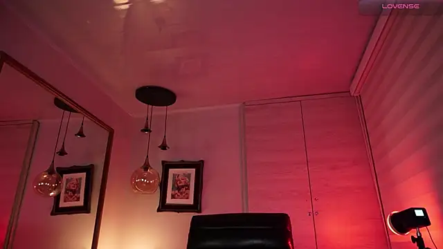 Sophia wilsonn  online show from 06-23-26, 11:30