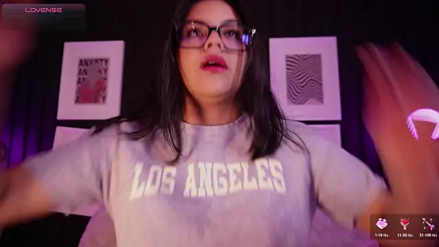 Sophia wilsonn  online show from 03-24-26, 10:37