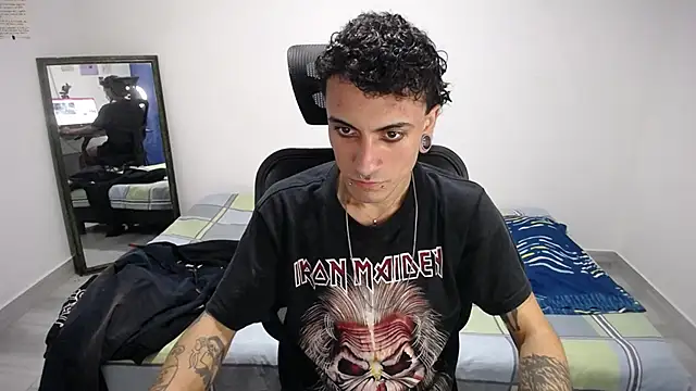 present the magic online show from 12-21-25, 07:59