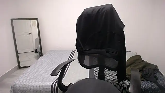 present the magic online show from 04-10-26, 05:36