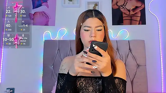 Snapshot of Ashley_piinkk_ chatting on 10-12-25, 06:26 Ashley piinkk  online show from 10-12-25, 06:26