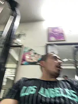 shivani0999 online show from 02-13-26, 12:21