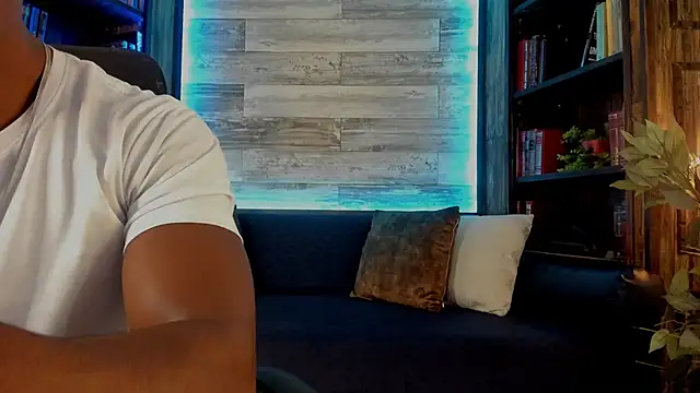 Snapshot of JamalMyst chatting on 10-09-25, 04:46 JamalMyst online show from 10-09-25, 04:46