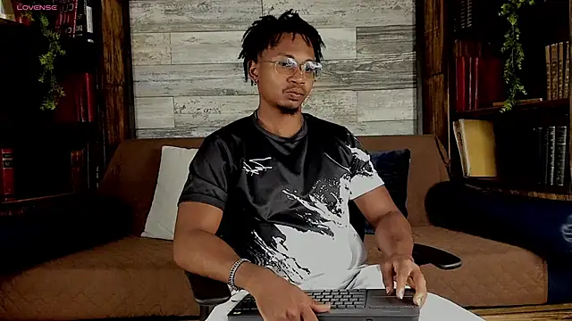 Snapshot of JamalMyst chatting on 06-15-26, 07:57 JamalMyst online show from 06-15-26, 07:57