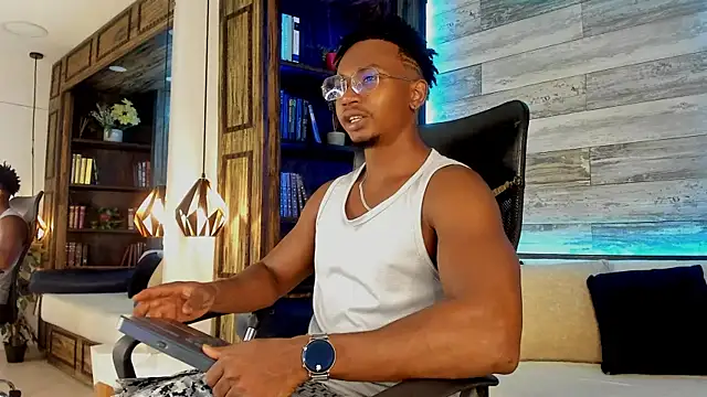 Snapshot of JamalMyst chatting on 09-30-25, 03:34 JamalMyst online show from 09-30-25, 03:34