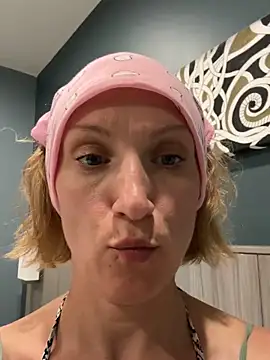 UmaTruewoman online show from 04-10-26, 01:07