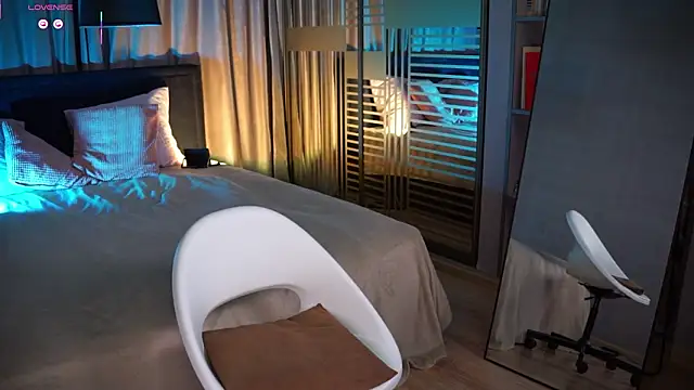 UmaTruewoman online show from 03-08-26, 05:33