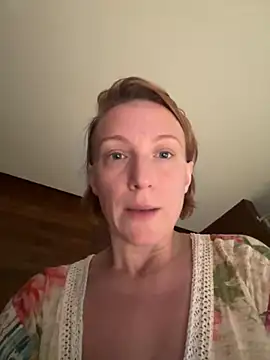 UmaTruewoman online show from 11-30-25, 09:59