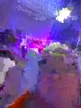 Snapshot of Mimmoromeo1973 chatting on 02-10-26, 07:18 Mimmoromeo1973 online show from 02-10-26, 07:18