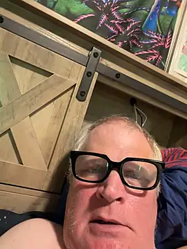 Mimmoromeo1973 online show from 04-27-26, 07:50