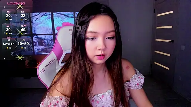 Fluffy Rose online show from 12-01-25, 12:22