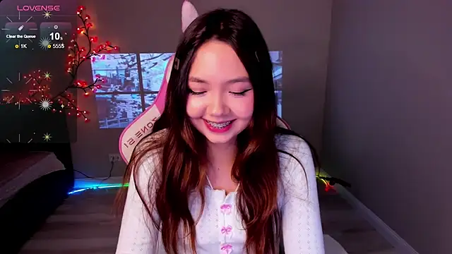 Fluffy Rose online show from 11-01-25, 11:42