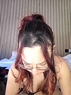 ladoucedu34 online show from 04-07-26, 03:14