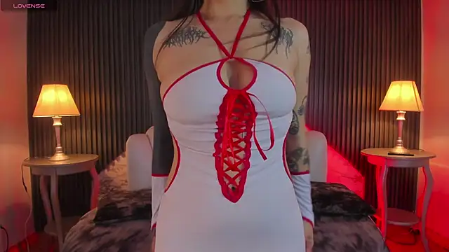 MeganDraco  online show from 10-22-25, 12:37