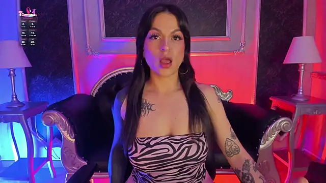 Snapshot of MeganDraco_ chatting on 05-20-26, 01:08 MeganDraco online show from 05-20-26, 01:08
