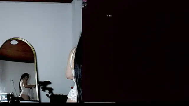 Snapshot of Tamaraa_wet chatting on 07-18-26, 03:15 Tamaraa wet online show from 07-18-26, 03:15